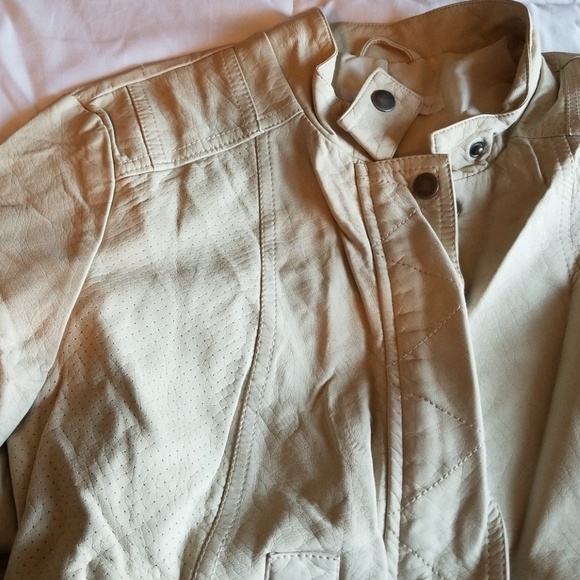 NEW YORK & COMPANY| LEATHER MOTO JACKET SZ M - Picture 4 of 8